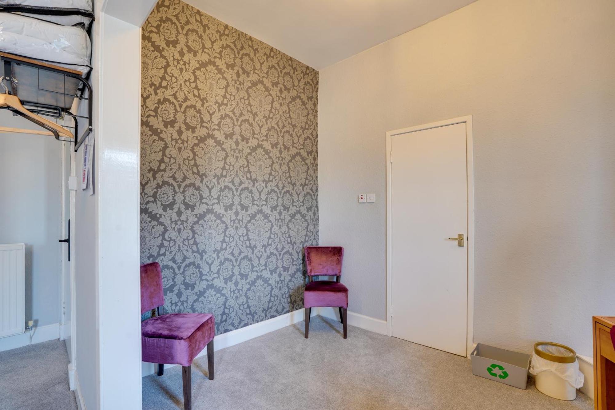 The County Hotel - Self Check-In, Ultra Fast Wi-Fi, Free Parking, Central Location Selkirk Exterior foto